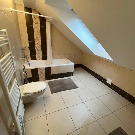 Apartment Skryjova